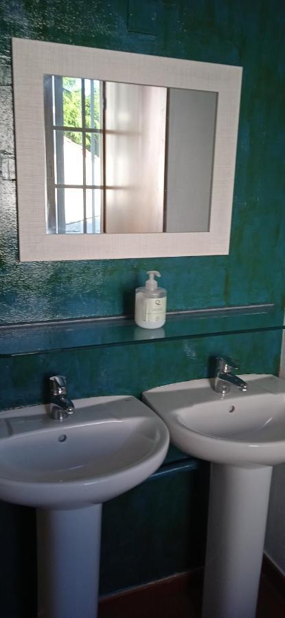 Albergue O Apalpador Melide Exteriér fotografie